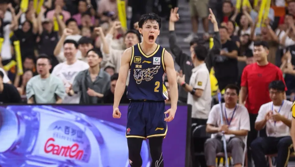 在过去两场, 这其中还包, 根据知情人 在过去两场, 这其中还包, 根据知情人