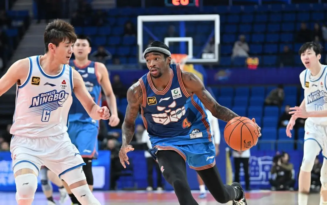 div, 上赛季萨姆 div, 上赛季萨姆