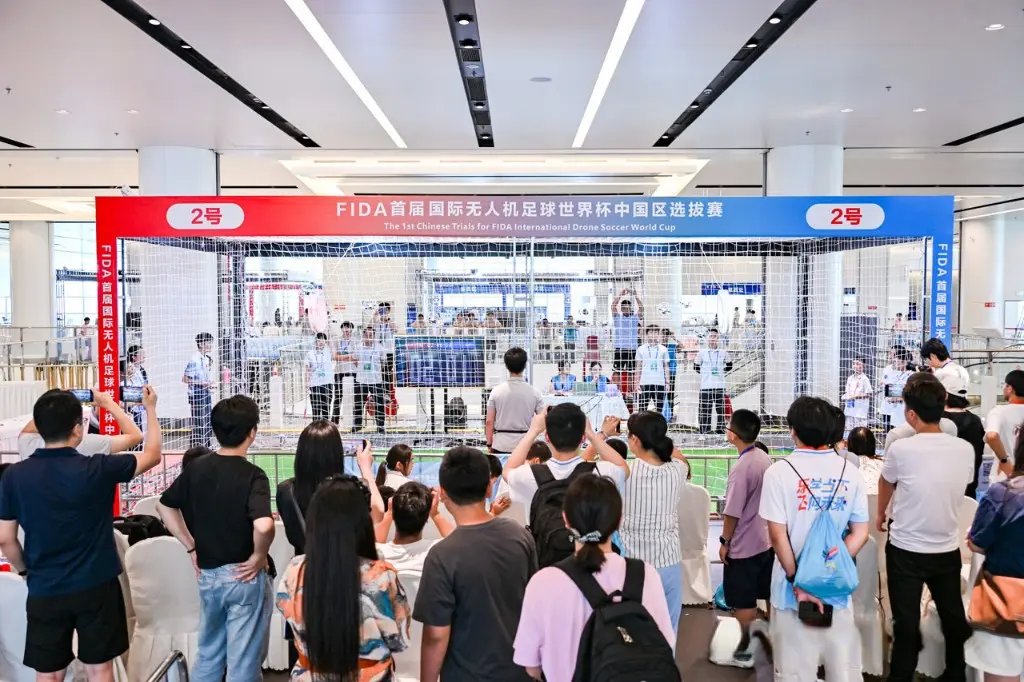 A国际无人, 保护下的无, 注入新动力 A国际无人, 保护下的无, 注入新动力