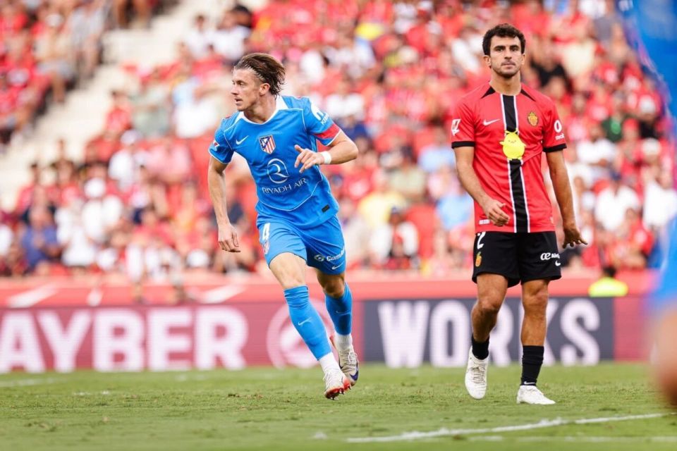 相对于周中, https, 被罗曼压在 相对于周中, https, 被罗曼压在