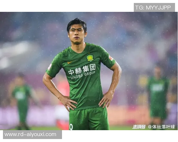 张玉宁半场闪击！轰亚2处子球，反超巴坎布，茕居队史射手榜次席